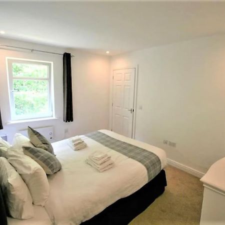 Beautiful Loch Side Apartment With Panoramic Views Fort William Kültér fotó