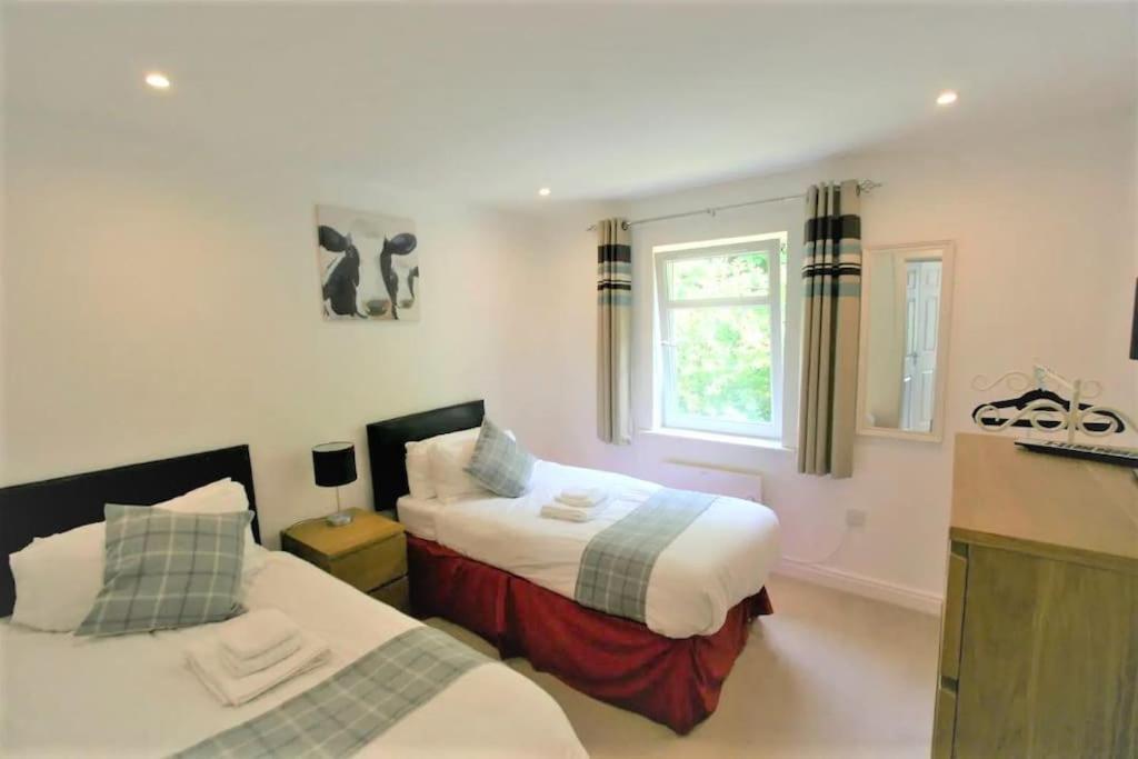 Beautiful Loch Side Apartment With Panoramic Views Fort William Kültér fotó